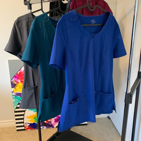 CHEROKEE INFINITY SCRUBS MODERN ROUND NECK TOP - Picture 2 of 2